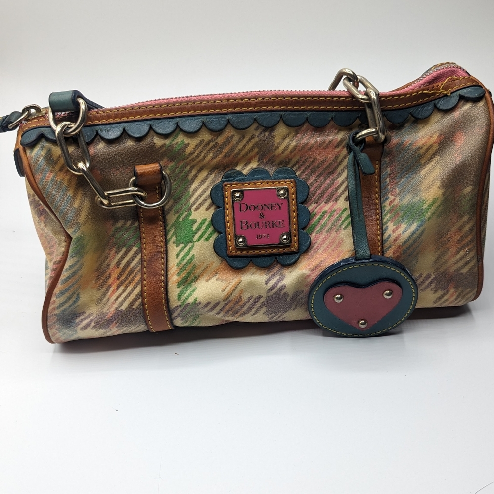 Dooney & Bourke purse